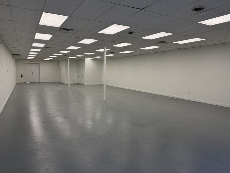 More Photos Of 11001 Midlothian Tpke, Richmond Unknown For Lease