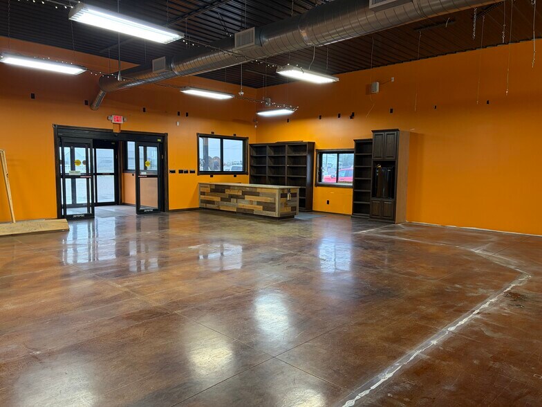 More Photos Of 2250 US Highway 40, Russell Flex For Sale