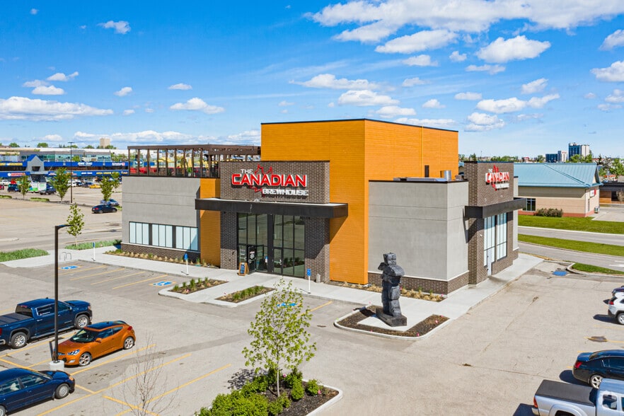 More Photos Of 495 36 St NE, Calgary Storefront Retail Office For Lease