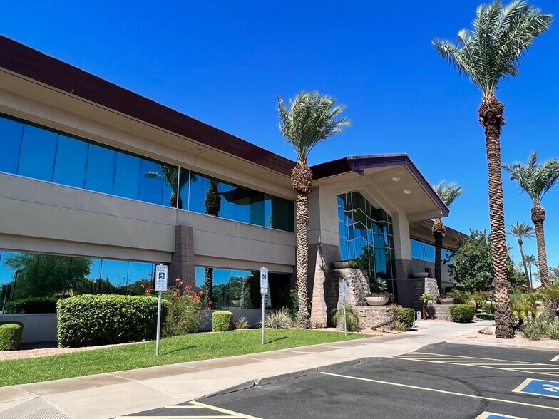 More Photos Of 3930 E Ray Rd, Phoenix Coworking Space
