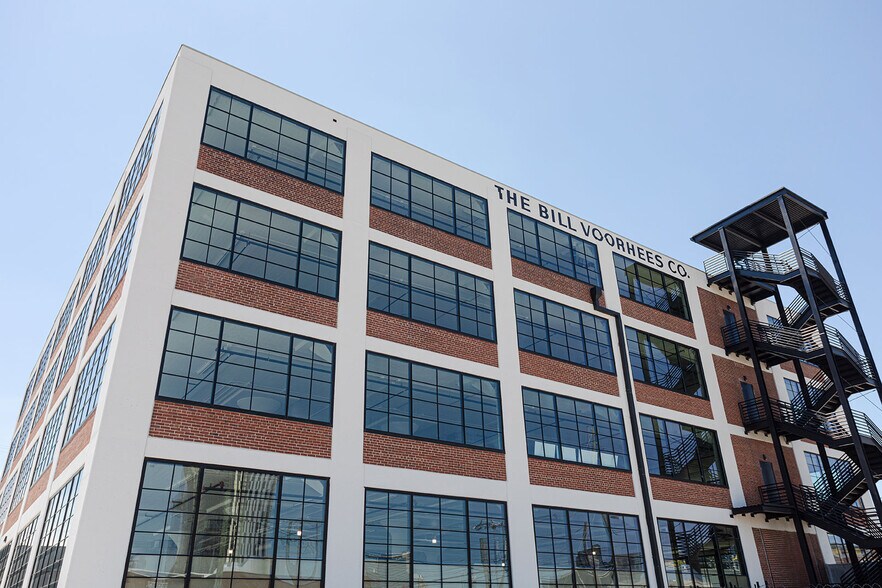 More Photos Of 700 8th Ave S, Nashville Office For Sale