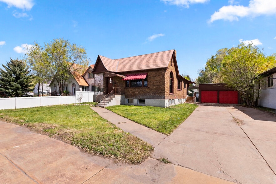 Primary Photo Of 274 N Main St, Heber City Office For Sale