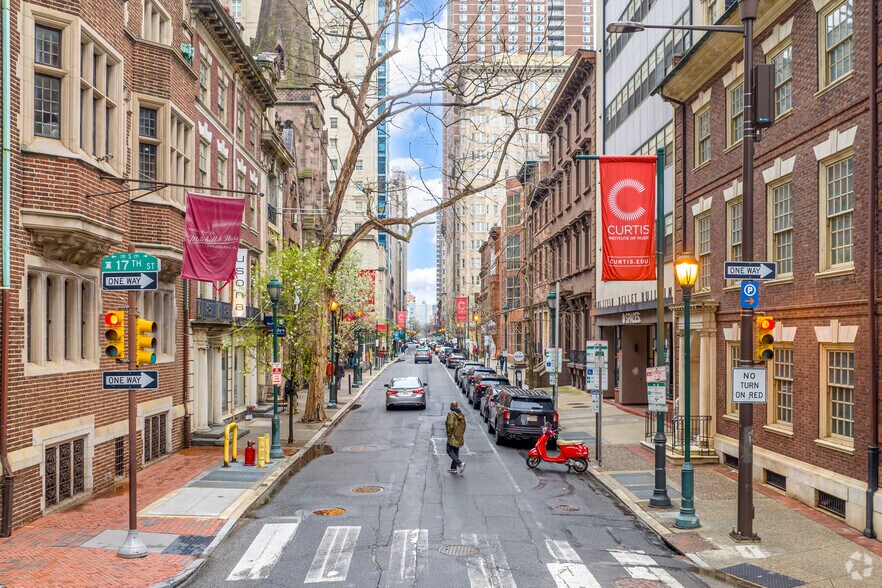More Photos Of 1624-1628 Locust St, Philadelphia Office For Lease