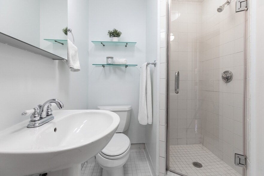 More Photos Of 230 Commonwealth, Boston Apartments For Sale