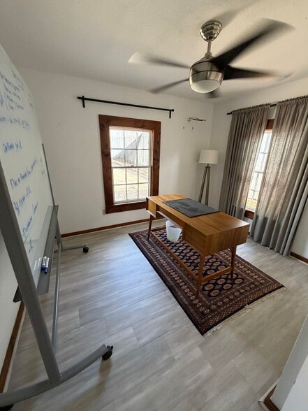 More Photos Of 203 Leland St, Austin Office For Lease