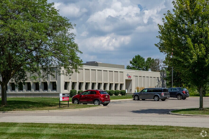 Primary Photo Of 1201 E Ellsworth Rd, Ann Arbor Industrial For Lease