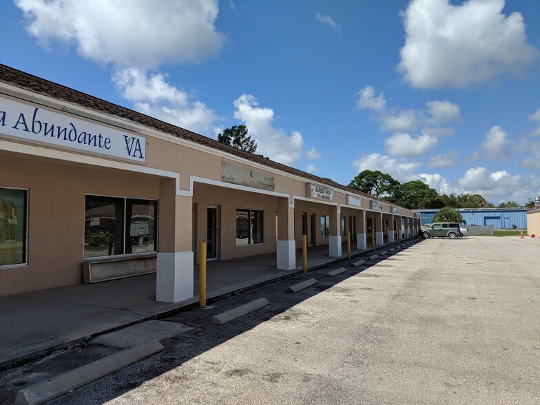 More Photos Of , Palm Bay General Retail For Sale