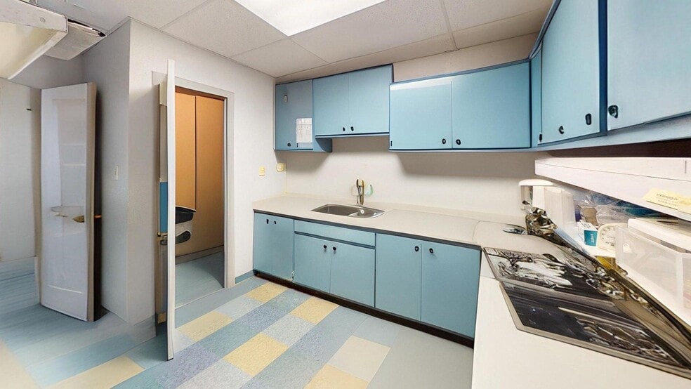 More Photos Of 11719-11725 Whisper Valley St, San Antonio Office For Lease