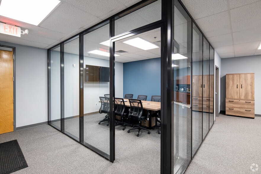 More Photos Of 8 Neshaminy Interplex, Trevose Office For Lease