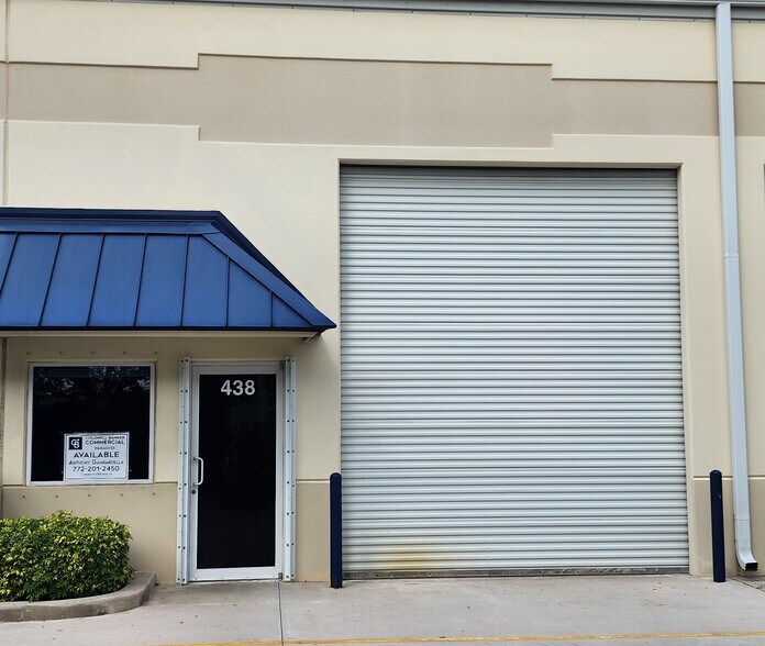 More Photos Of 410-446 NW Lake Whitney Pl, Port Saint Lucie Light Distribution For Sale