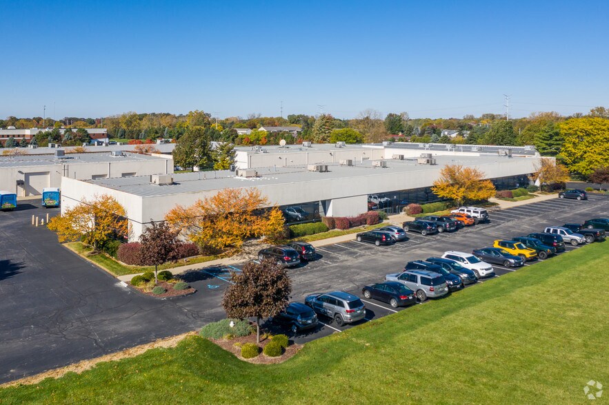 17181722 Indian Wood Cir, Maumee, OH 43537 Flex/R&D For Lease