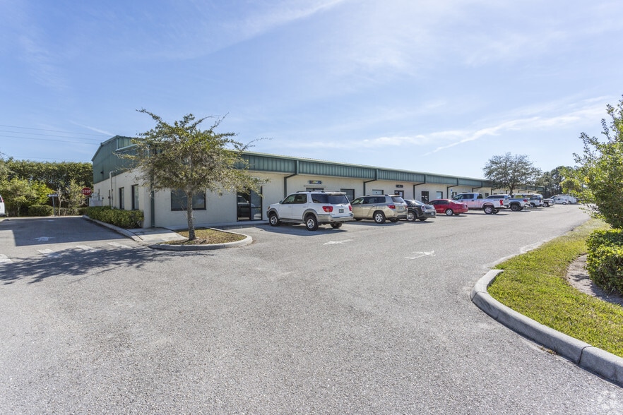 More Photos Of 8221-8239 Blaikie Ct, Sarasota Warehouse For Sale