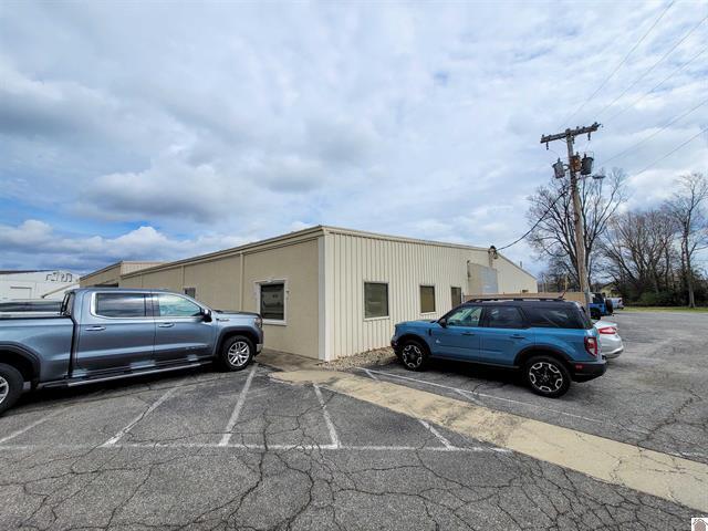 More Photos Of 500 S 17th St, Paducah Warehouse For Lease