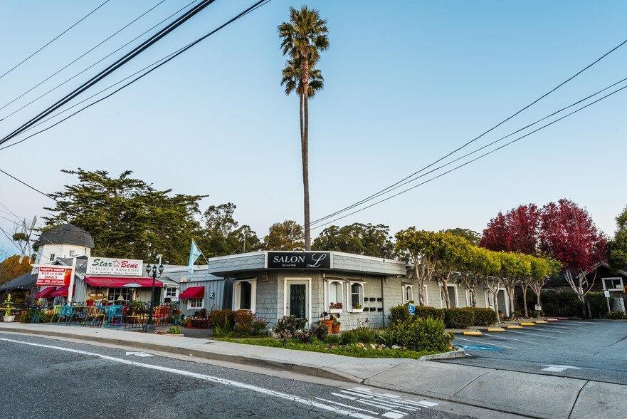 More Photos Of 21245 E Cliff Dr, Santa Cruz Storefront Retail Office For Lease
