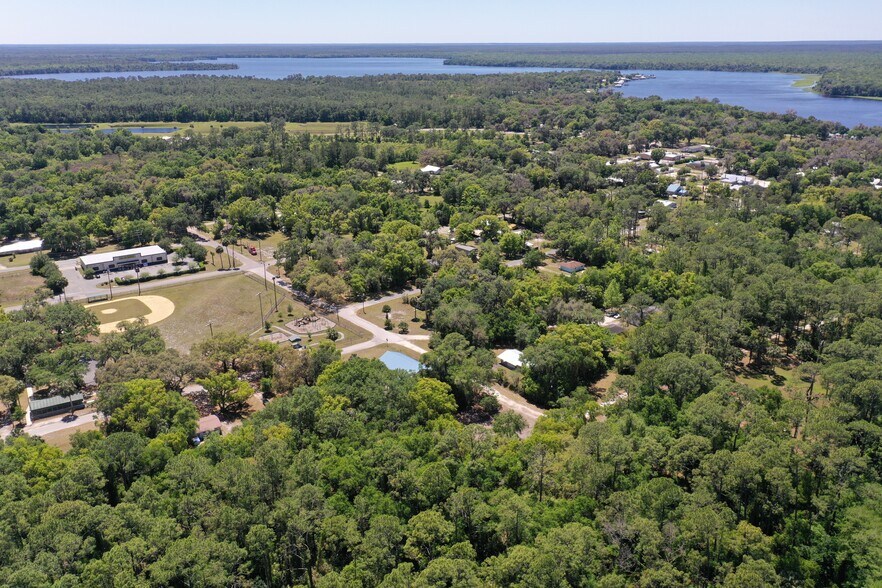 More Photos Of 638 Walnut St, Welaka Land For Sale