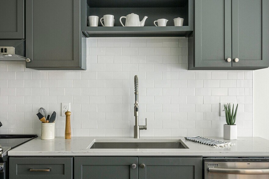 More Photos Of 2550 Detroit Ave, Cleveland Apartments For Lease