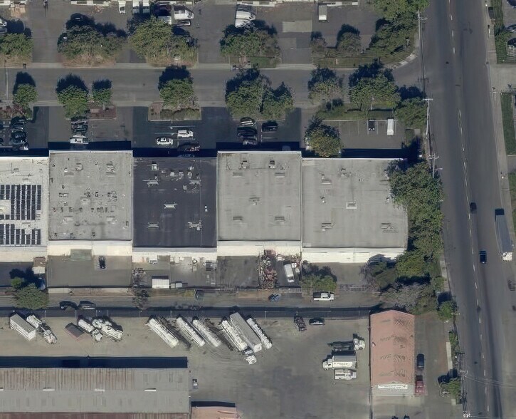 More Photos Of 25024-25026 Viking St, Hayward Manufacturing For Sale