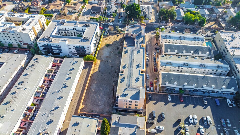 More Photos Of 7911 Ventura Canyon Ave, Panorama City Land For Sale