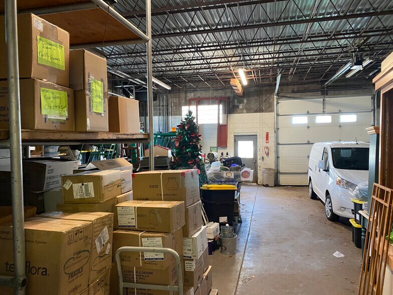 More Photos Of 4749 Hermantown Rd, Hermantown Garden Center For Lease