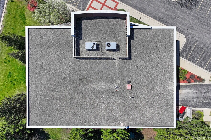 More Photos Of 195 N Milwaukee Ave, Vernon Hills Storefront Retail Office For Sale