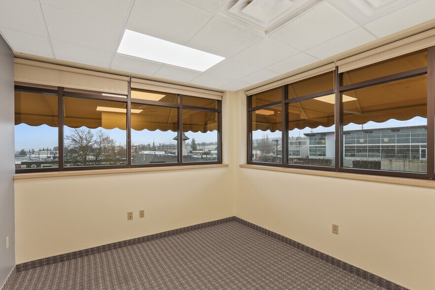 More Photos Of 407 E 2nd Ave, Spokane Medical For Lease