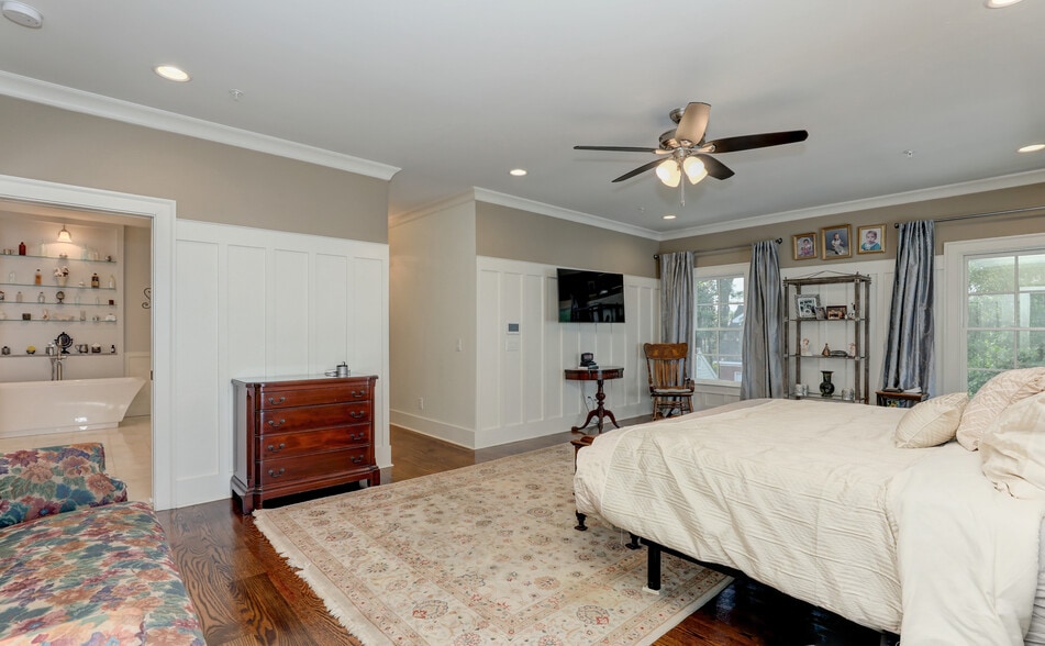 More Photos Of 2972 Lookout Pl NE, Atlanta Office Residential For Sale
