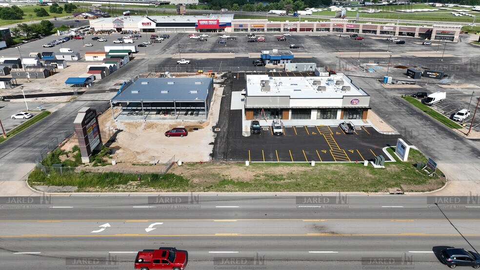 More Photos Of 1565-1585 S Jefferson Ave, Lebanon General Retail For Lease