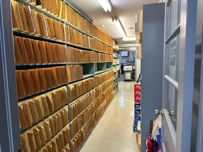 More Photos Of 23525 Eden St, Plaquemine General Retail For Sale