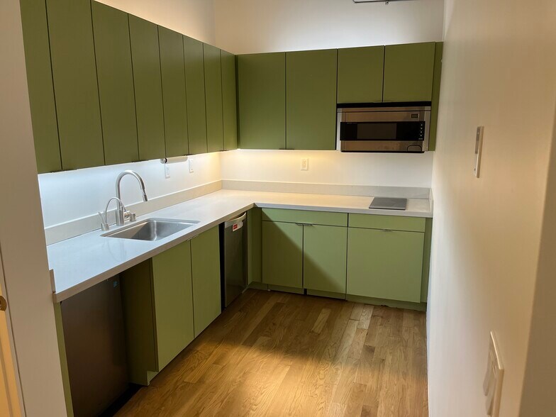 More Photos Of 1650 Jackson St, San Francisco Apartments For Sale