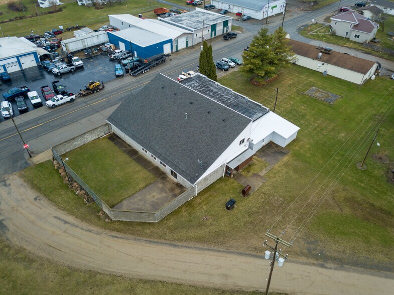 More Photos Of 219 E Main St, Bannister General Retail For Sale