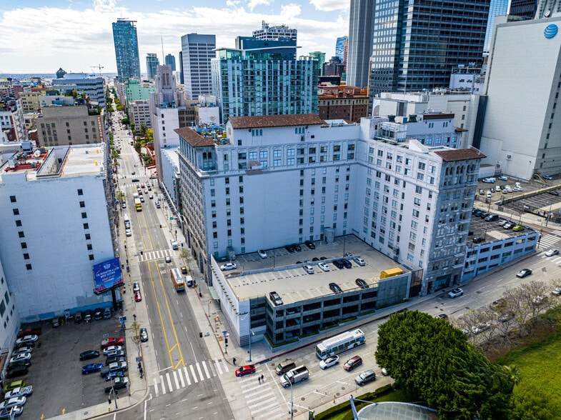 More Photos Of 417 S Hill St, Los Angeles Office For Sale