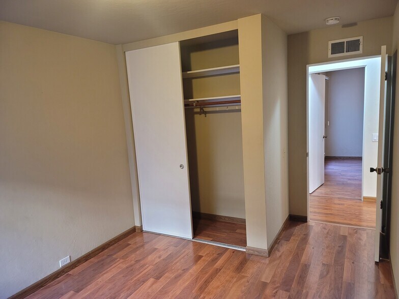 More Photos Of 132 Locksley Ave, San Francisco Multifamily For Sale