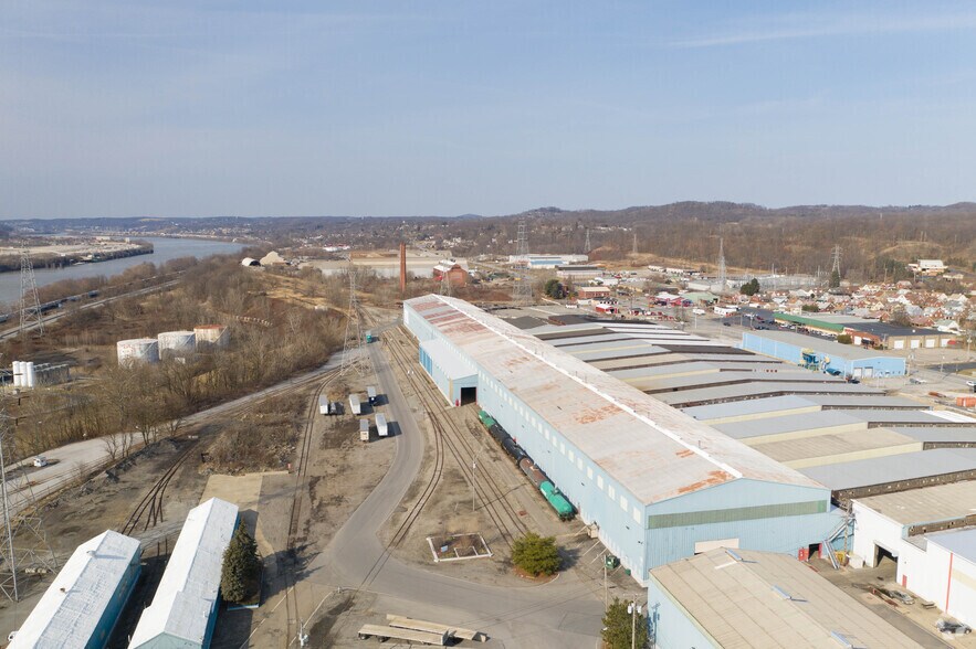 More Photos Of 2301 Duss Ave, Ambridge Warehouse For Lease