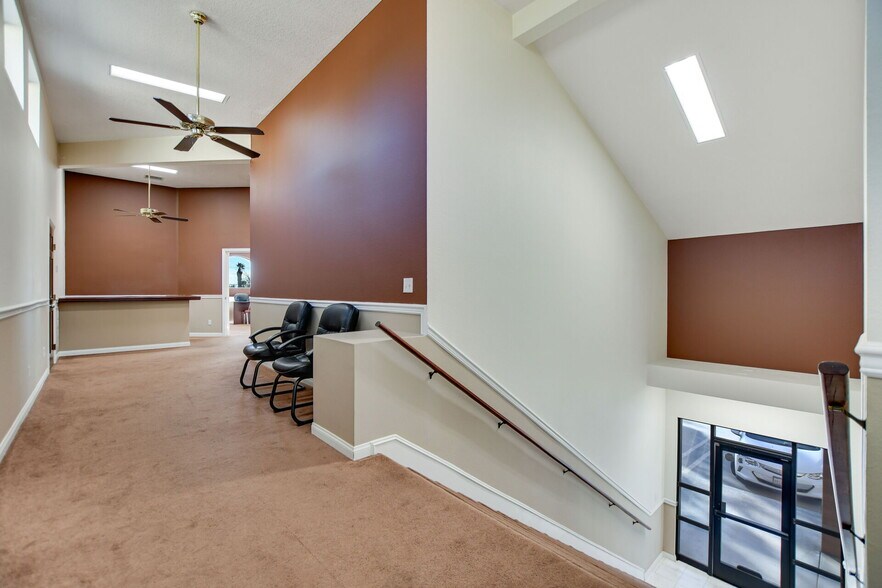 More Photos Of 34590 W County Line Rd, Yucaipa Storefront Retail Office For Lease