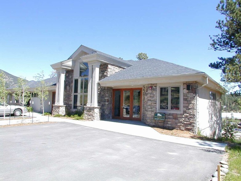 More Photos Of 3064 Whitman Dr, Evergreen Office For Lease
