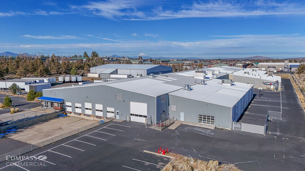 More Photos Of 20730 Brinson Blvd, Bend Industrial For Lease