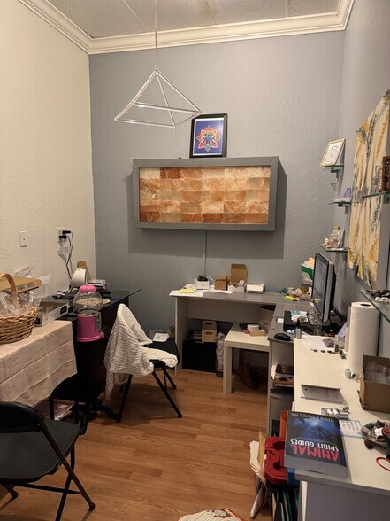 More Photos Of 1476 Main St, Sarasota Storefront For Sale