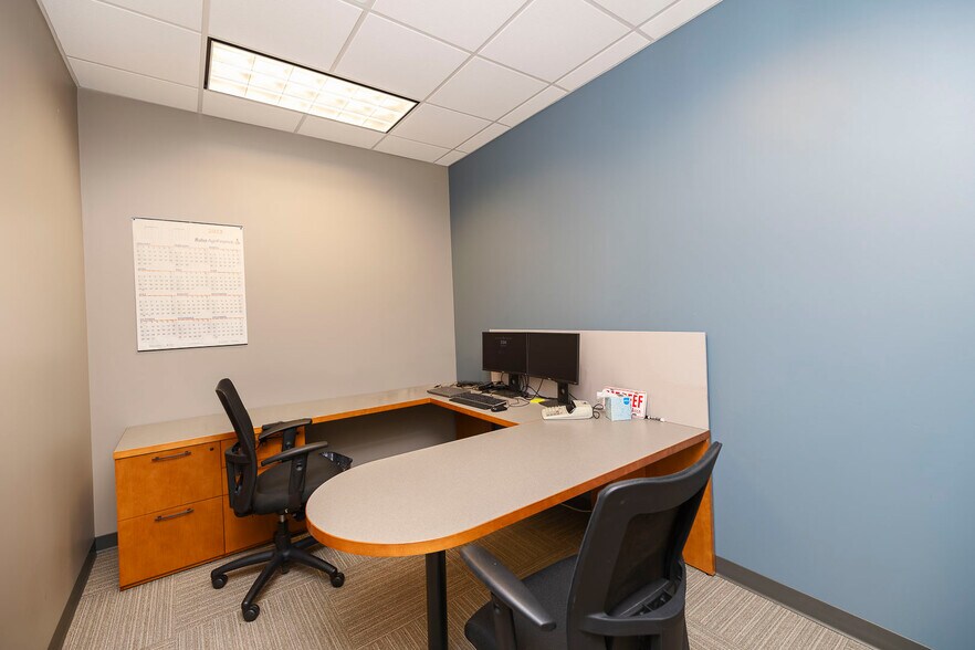 More Photos Of 13203 W 21st Ct N, Wichita Office For Sale