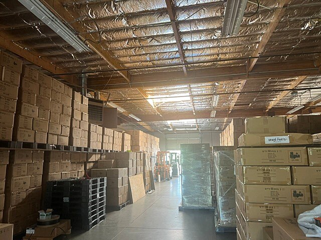 More Photos Of 30-38 Executive Ct, Napa Light Distribution For Lease