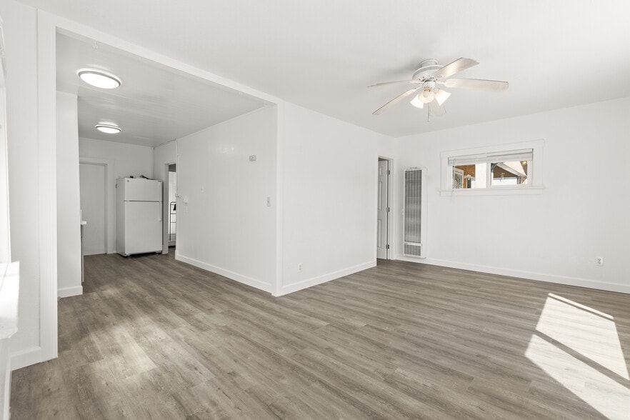 More Photos Of 4236 1/2 41st St, San Diego Multifamily For Sale