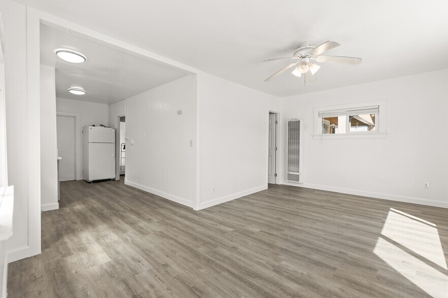 More Photos Of 4236 1/2 41st St, San Diego Apartments For Sale