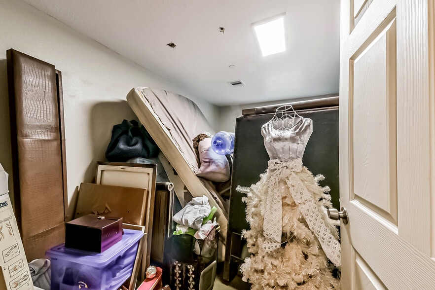 More Photos Of 1270 CR 2293, Cleveland Assisted Living For Sale