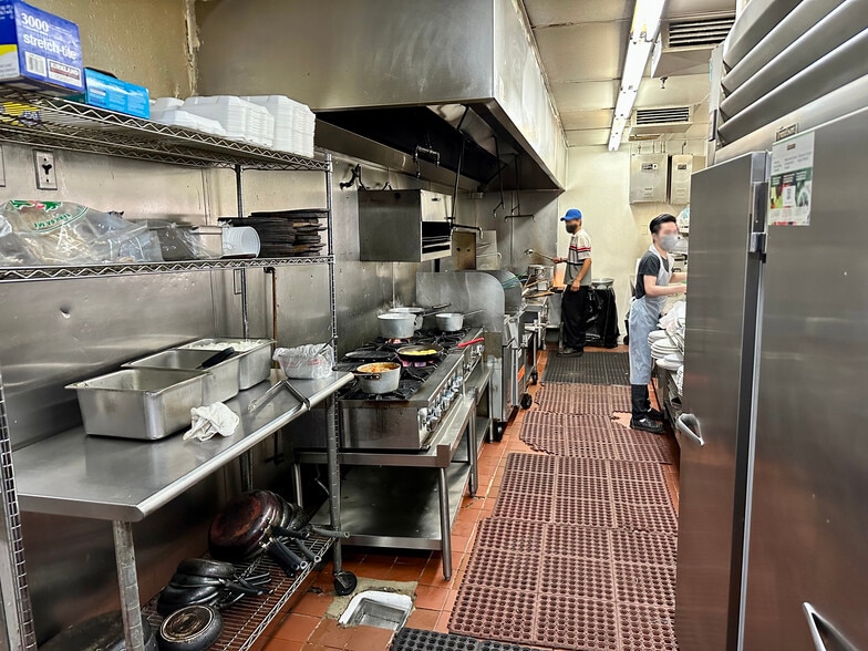 More Photos Of 9361 Bolsa Ave, Westminster Restaurant For Lease