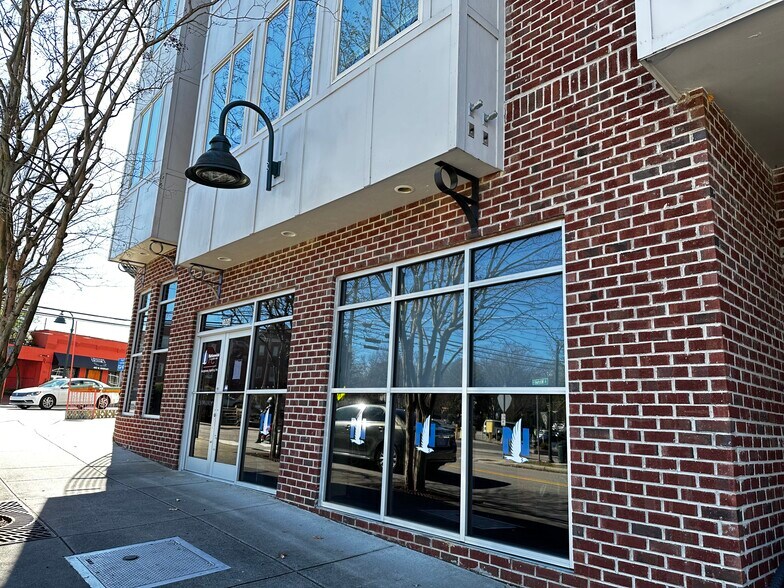 400 W Rosemary St, Chapel Hill, NC 27516 MultiFamily For Lease