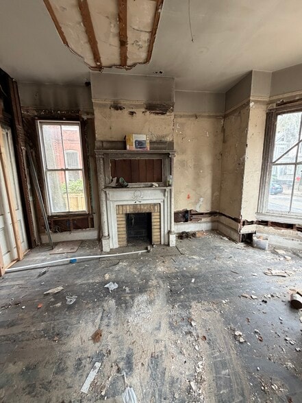 More Photos Of 217 E 38th St, Savannah Multifamily For Sale