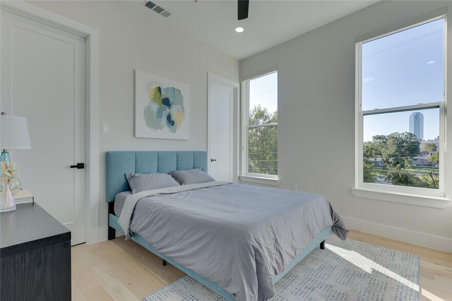 More Photos Of 1512 Seegar St, Dallas Apartments For Sale