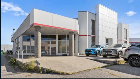 More Photos Of 1200 Leathead Rd, Kelowna Auto Dealership For Sale
