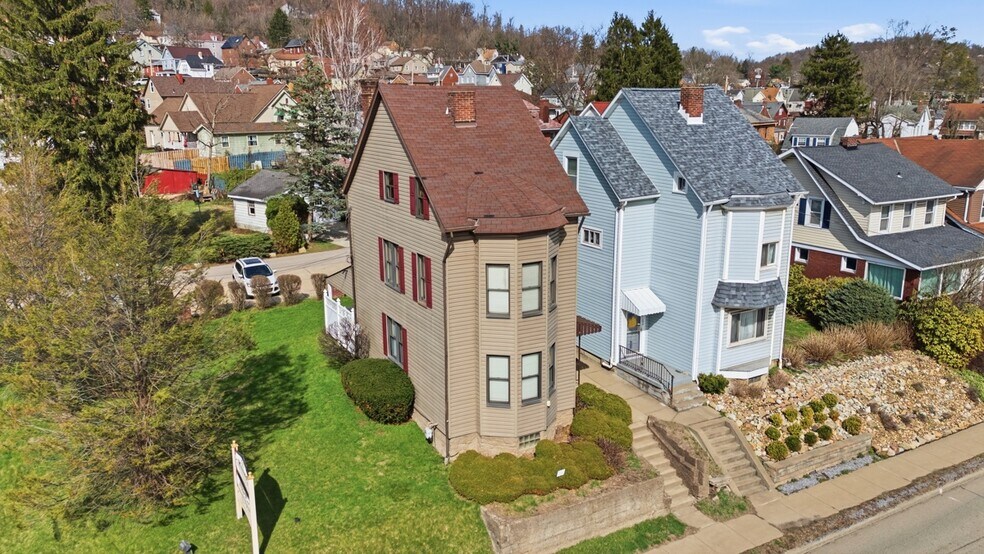 More Photos Of 8306 Ohio River Blvd, Pittsburgh Office For Sale