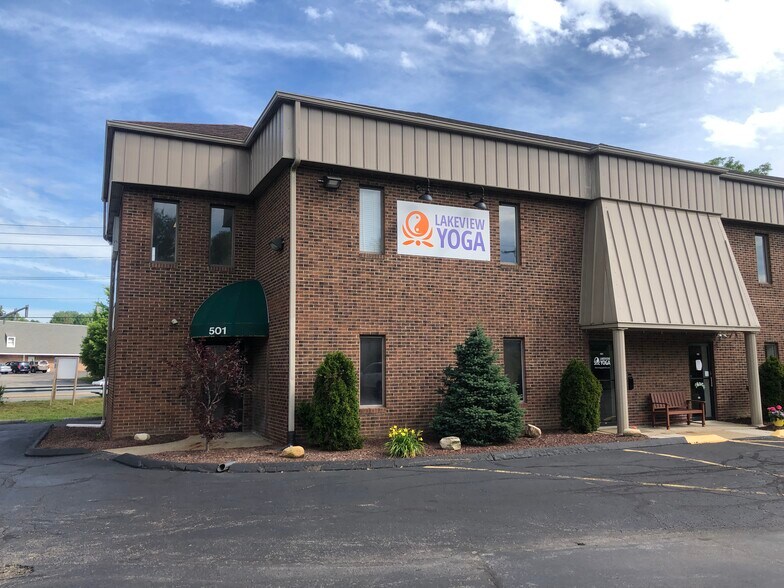 More Photos Of 501 Valleybrook Rd, McMurray Loft Creative Space For Lease