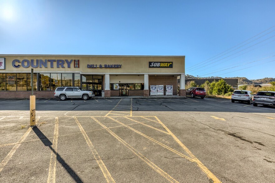 More Photos Of 353 Duff Patt hwy, Duffield General Retail For Sale